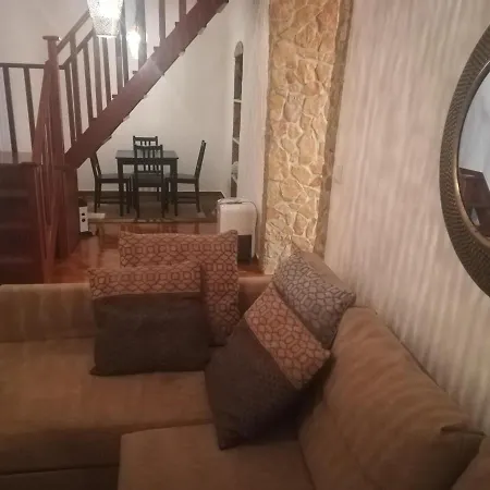 Holiday home Montejunto Villas-casa Do Esquilo Cadaval