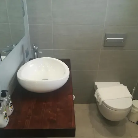 Holiday home Montejunto Villas-casa Do Esquilo