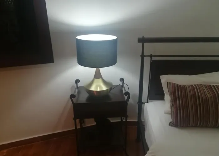 Semesterbostad Montejunto Villas-casa Do Esquilo *